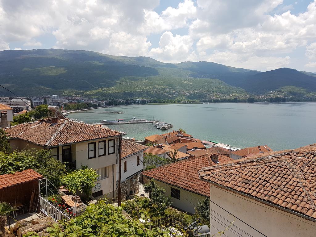 Meli Apartment Ohrid Bagian luar foto