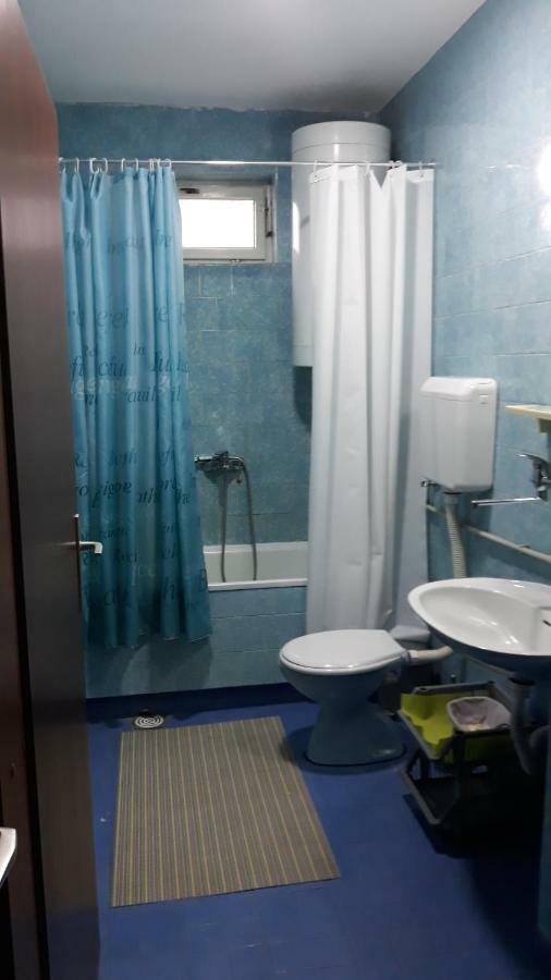 Meli Apartment Ohrid Bagian luar foto